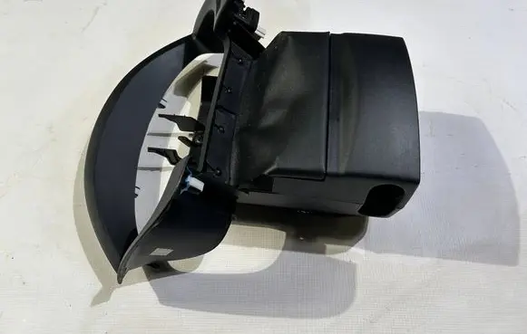 Ford Explorer V Steering wheel trim FB5378044D70