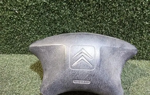 Citroen Berlingo Steering wheel airbag 96639595 5807894 PA10105021