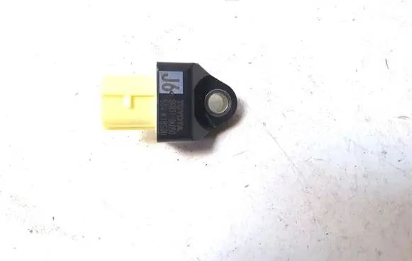 Toyota Hilux (AN120, AN130) Airbag deployment crash/impact sensor 898310K050