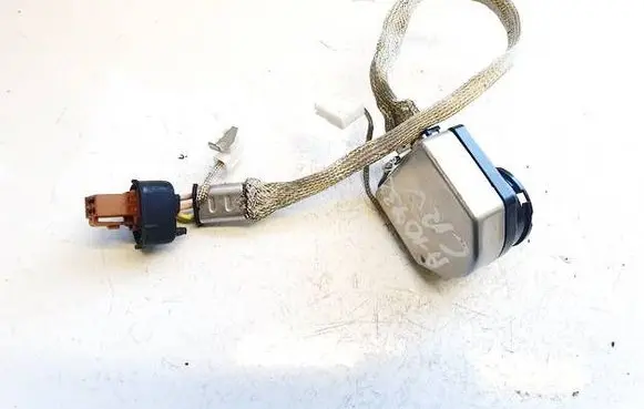 Honda CR-V Headlight ballast module Xenon 727A0748