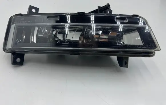 Skoda Octavia Mk3 (5E) Front fog light 5E0941701A 5E0941699A