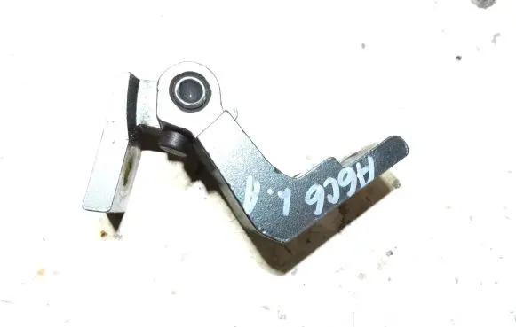 Audi A6 S6 C6 4F Rear door upper hinge A046573