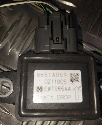 Mitsubishi Pajero ESP acceleration yaw rate sensor 8651A059 EWTS55AA 0Z11005