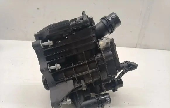 Thermostat/thermostat housing