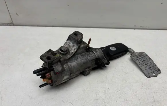 Volkswagen New Beetle Ignition lock 4B0905851B 1J0959753B