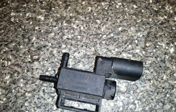 Audi A6 S6 C6 4F Turbo solenoid valve 037906283C