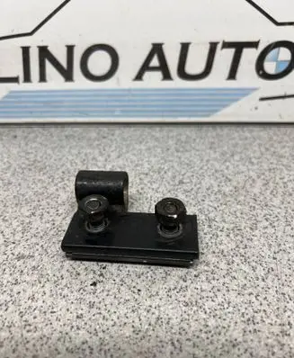 BMW 5 E34 Rear door upper hinge 19603239
