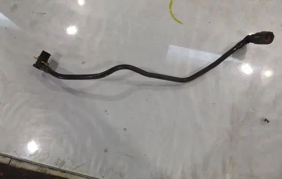 Toyota Yaris Fuel line/pipe/hose 