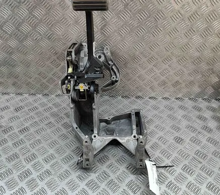 Volvo XC90 Brake pedal 31369429 31393866