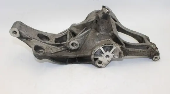 BMW 3 F30 F35 F31 A/C compressor mount bracket 7603346
