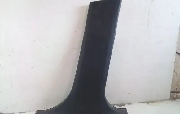 BMW 3 E46 (B) pillar trim (bottom)