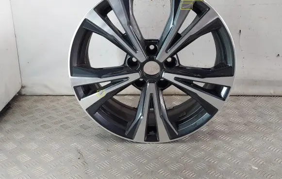Nissan Qashqai R18 alloy rim HV03BMB94 D0300HV04B