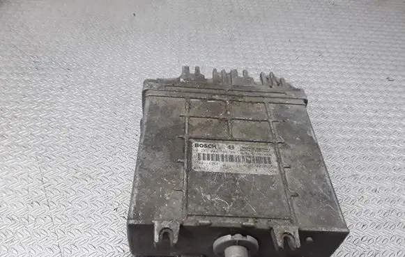 Renault Laguna I Engine control unit/module 0281001766 7700114354