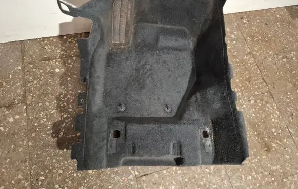 Volvo V60 Front floor carpet liner 39822129