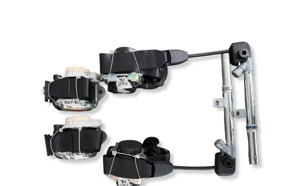 Volkswagen Polo VI Set of seat belts 2G285776C 2G1857705J 2G0857805E