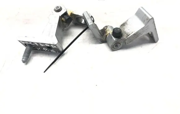 Rear door hinge set