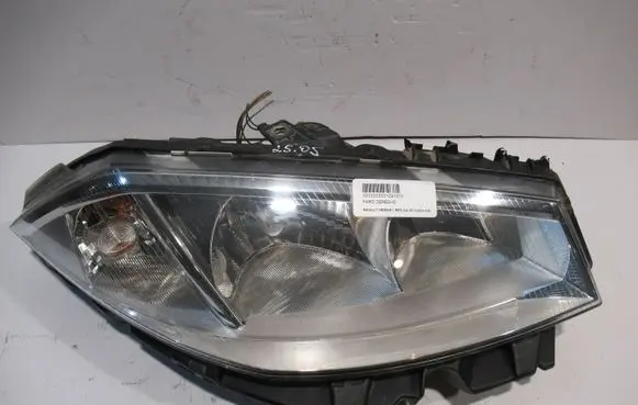 Renault Megane II Headlight/headlamp 8200073221
