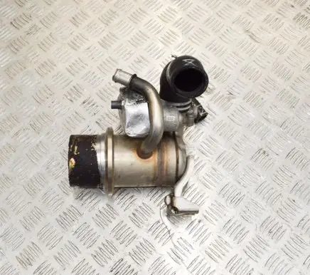 Skoda Octavia Mk3 (5E) EGR valve cooler 04L131512D