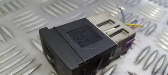 Headlight level height control switch