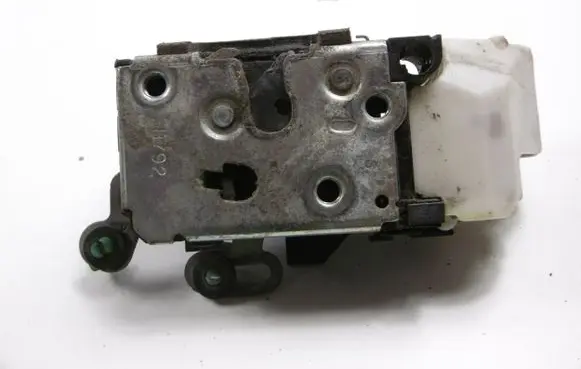 Alfa Romeo 147 Front door lock