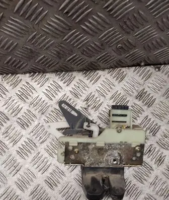Volvo V70 Loading door lock 6030