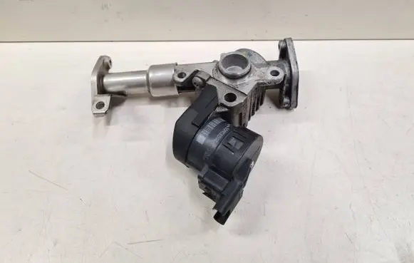 BMW 3 E90 E91 EGR valve 756324105 279909033 4136R038