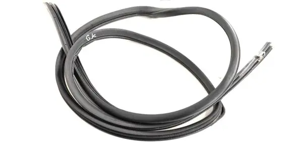 Toyota Corolla Verso E121 Rubber seal rear door 