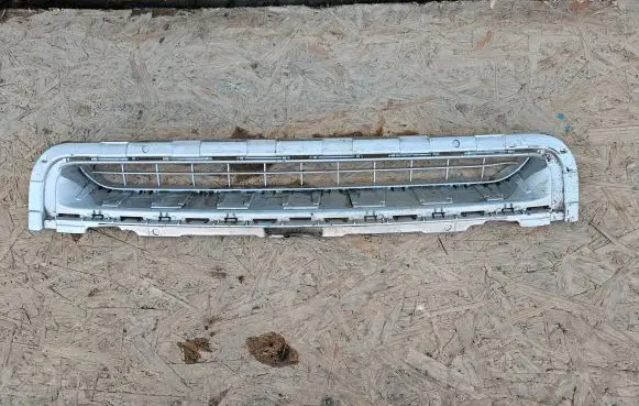 Renault Fluence Front grill 788554277R