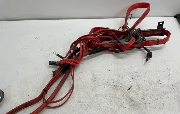 BMW 5 GT F07 Positive cable (battery) 9150983 9150981
