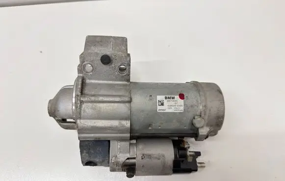 BMW 3 F30 F35 F31 Starter motor 8570846 4380000495