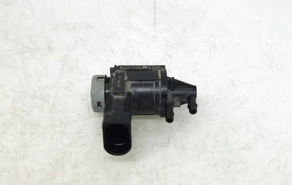 Volkswagen Transporter - Caravelle T5 Turbo solenoid valve 1K0906283A