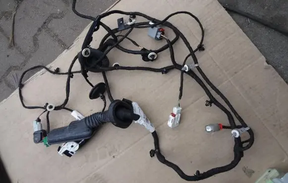 Opel Insignia B Front door wiring loom YR00008180