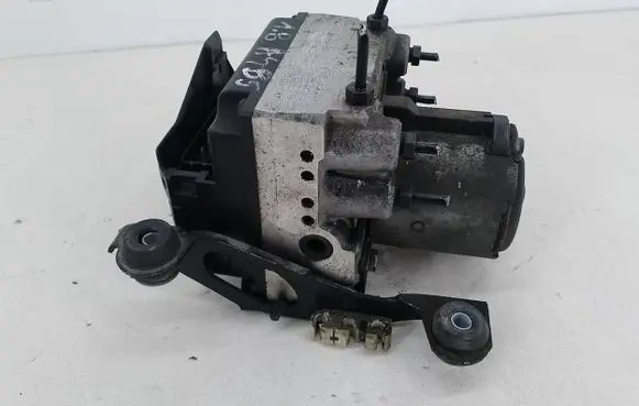 Audi A4 S4 B5 8D ABS Pump 8D0814111