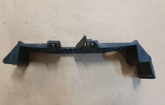 Volkswagen Amarok Fuse box cover 2H0915345