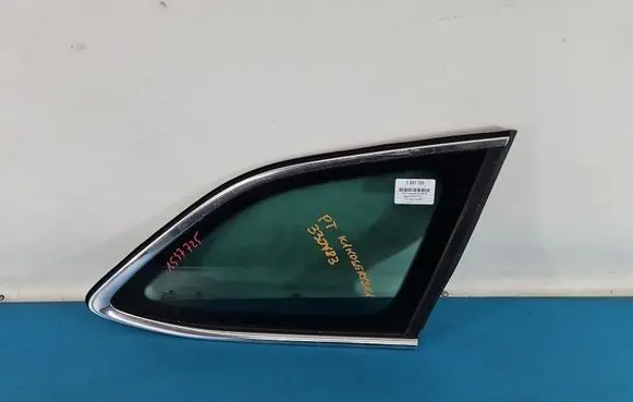 Skoda Octavia Mk4 Rear side window IMPRK1537725