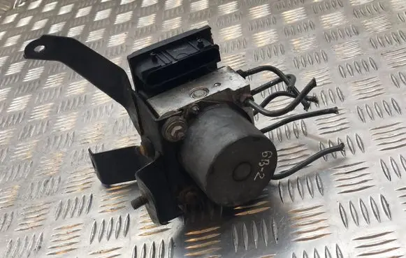 Toyota Corolla Verso AR10 ABS Pump