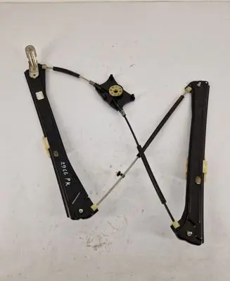 Volkswagen Tiguan Allspace Front window lifting mechanism without motor 