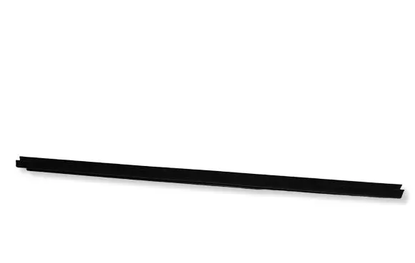 Ram 1500 Rubber seal front door window/glass 68359296AB 68285720AB