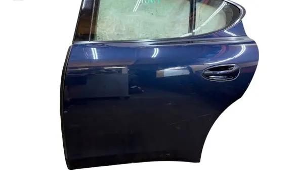 Porsche Panamera (970) Rear door