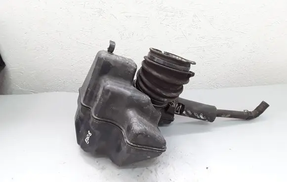 Lexus RX 300 Intake resonator 1789320080