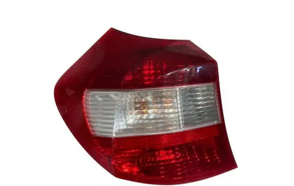BMW 1 E81 E87 Rear/tail lights 6924501