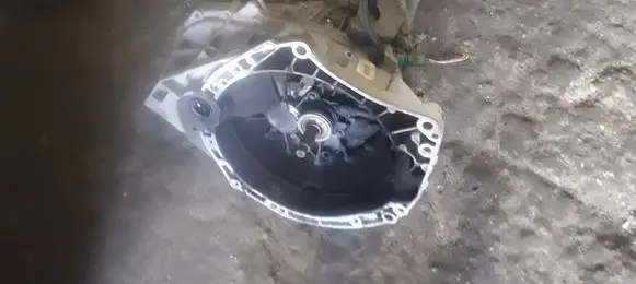 Renault Laguna III Manual 6 speed gearbox TL4A017