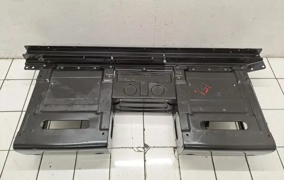 Mercedes-Benz Vito Viano W447 Driver seat console base A4479104700 A4476100617