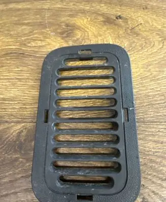 Renault Master III Air vent grill in roof 798700003R