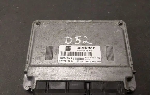 Skoda Fabia Mk1 (6Y) Engine control unit/module 03E906033P 5WP4019607
