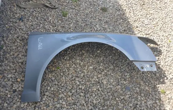 Audi A6 S6 C6 4F Fender
