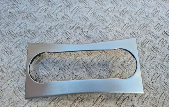 Mercedes-Benz C W204 Climate control/heater control trim A2046800490