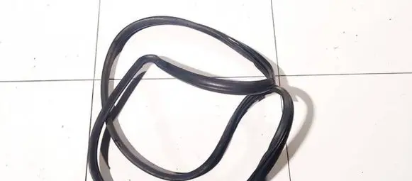 Honda Jazz Rubber seal front coupe door 