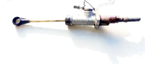 Alfa Romeo 156 Clutch master cylinder 1424894