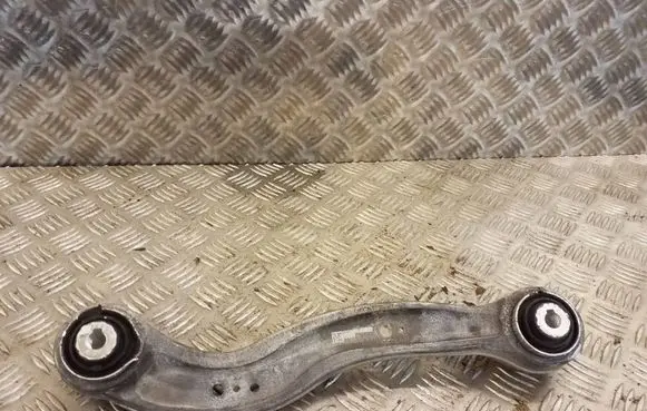 Jaguar F-Pace Rear upper control arm/wishbone M8A25500BA